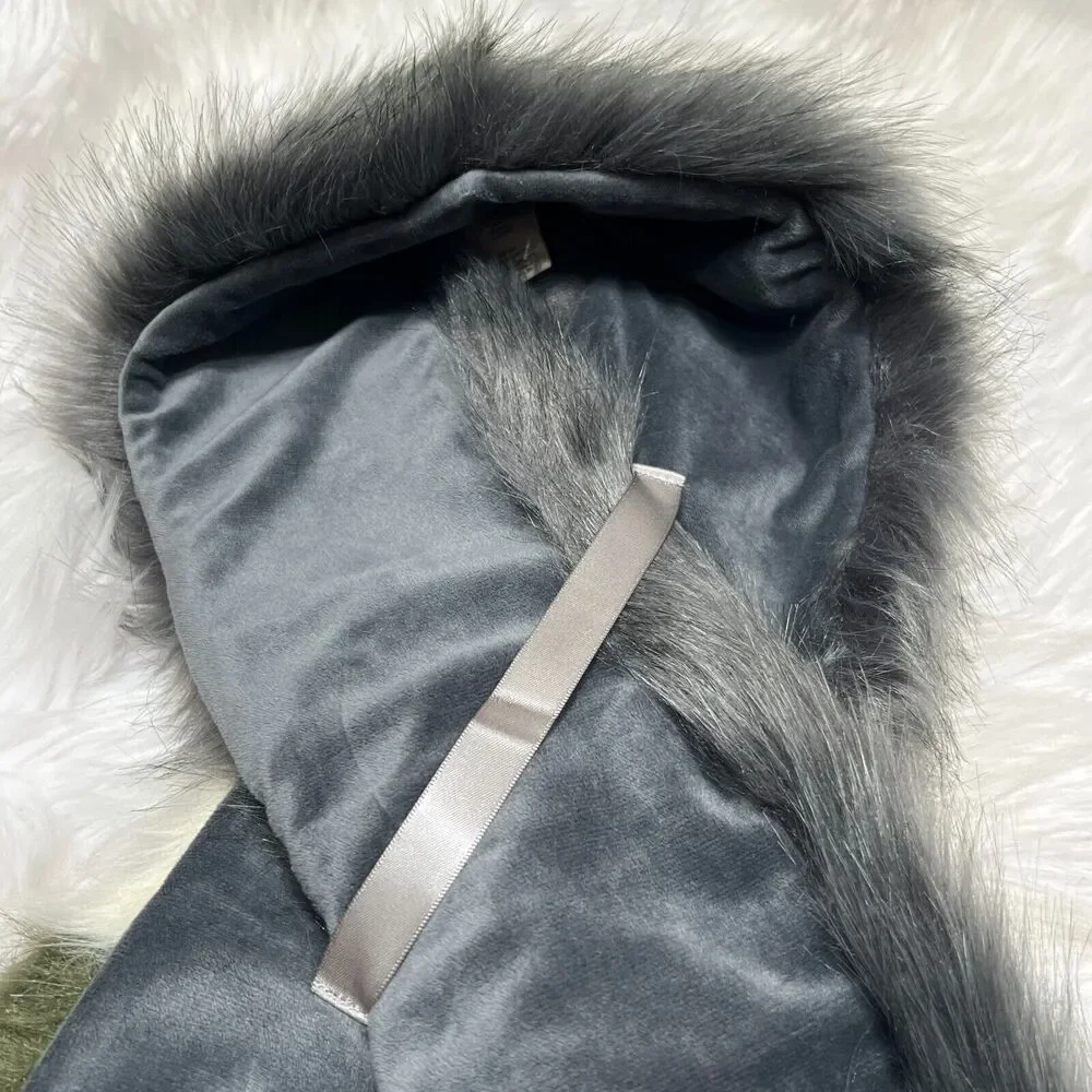 FREE PEOPLE JAGGER FAUX FUR SCARF COLLAR GRAY / GREEN 55" X 5" - Picture 5 of 5